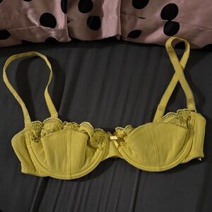 Vintage Dolce & Gabbana yellow lace trim bra, 36B